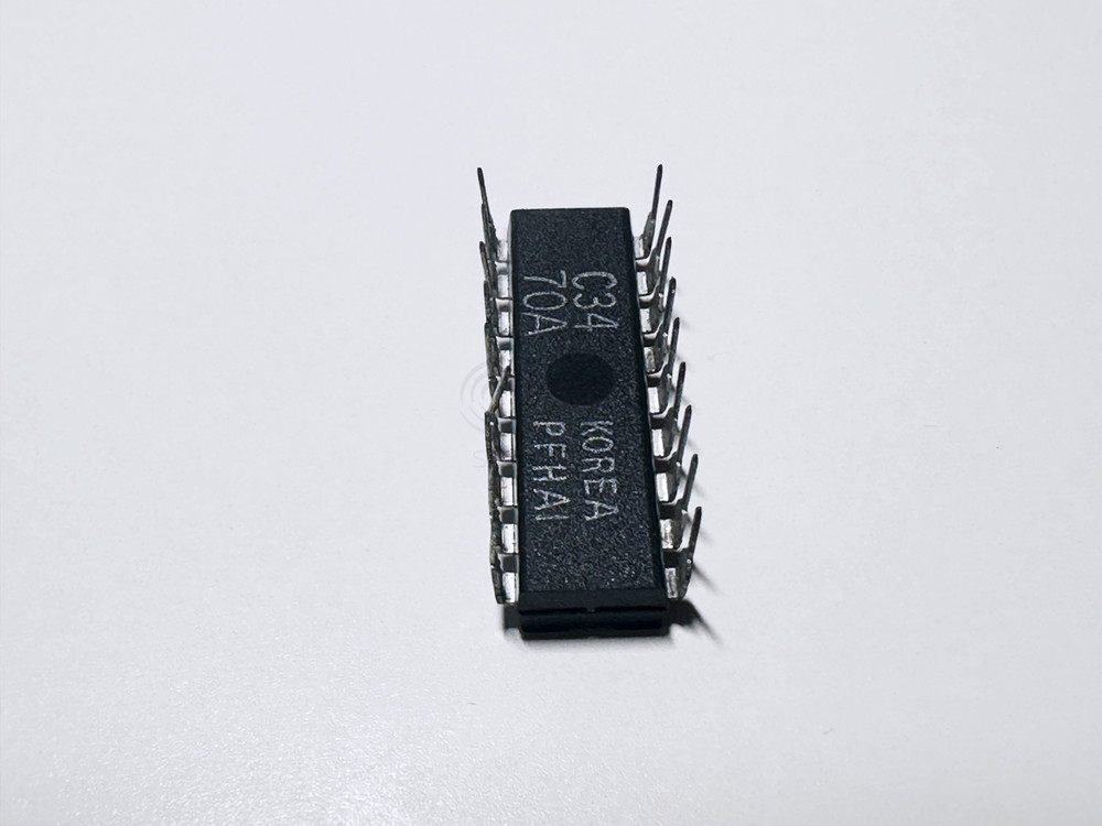 2PCS MC3470AP Motorola IC Floppy Disk Read Amplifier System DIP-18