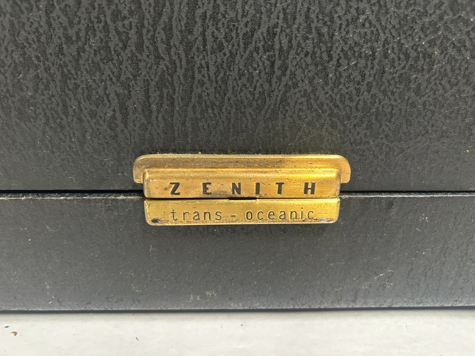 Vtg Zenith Trans-Oceanic Model L600 Super DeLuxe Shortwave Radio Receiver (A30)