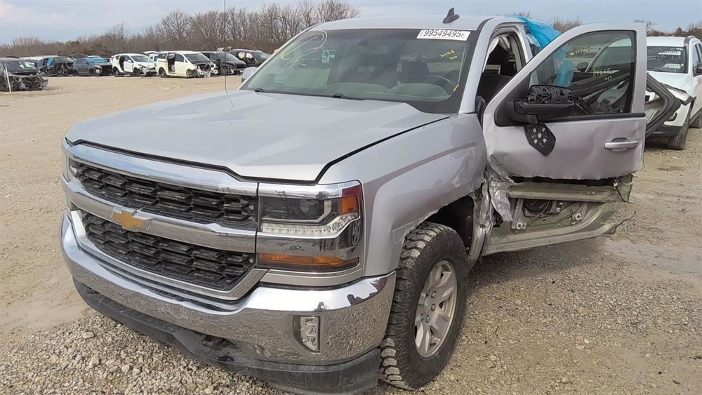 2017 Chevrolet Silverado 1500 Hitch/Tow Hook/Winch
