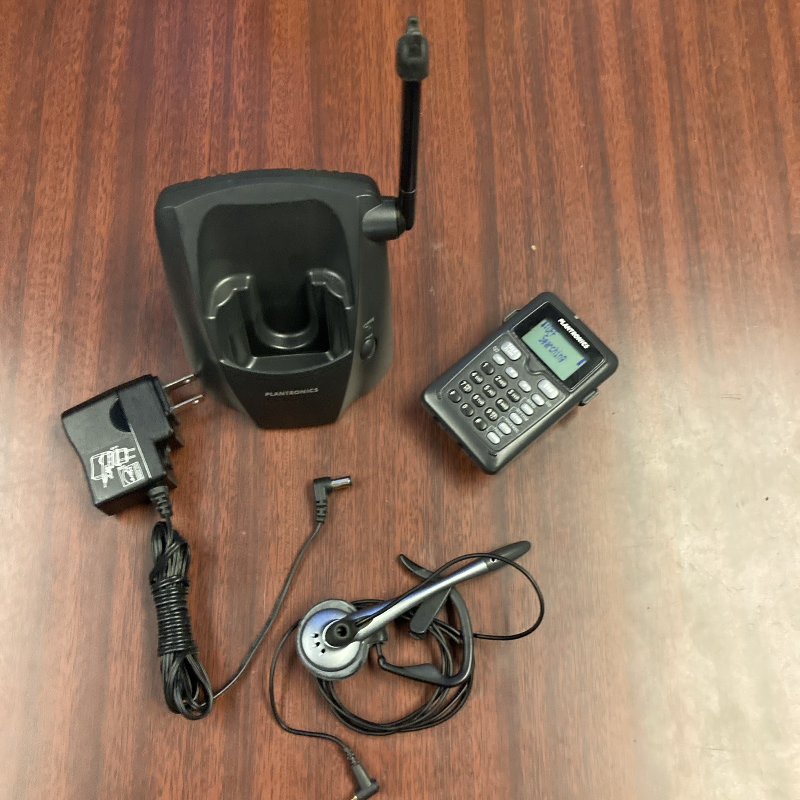 Plantronics CT-14  Cordless Phone With Main Base-AC Power Cord-Headset