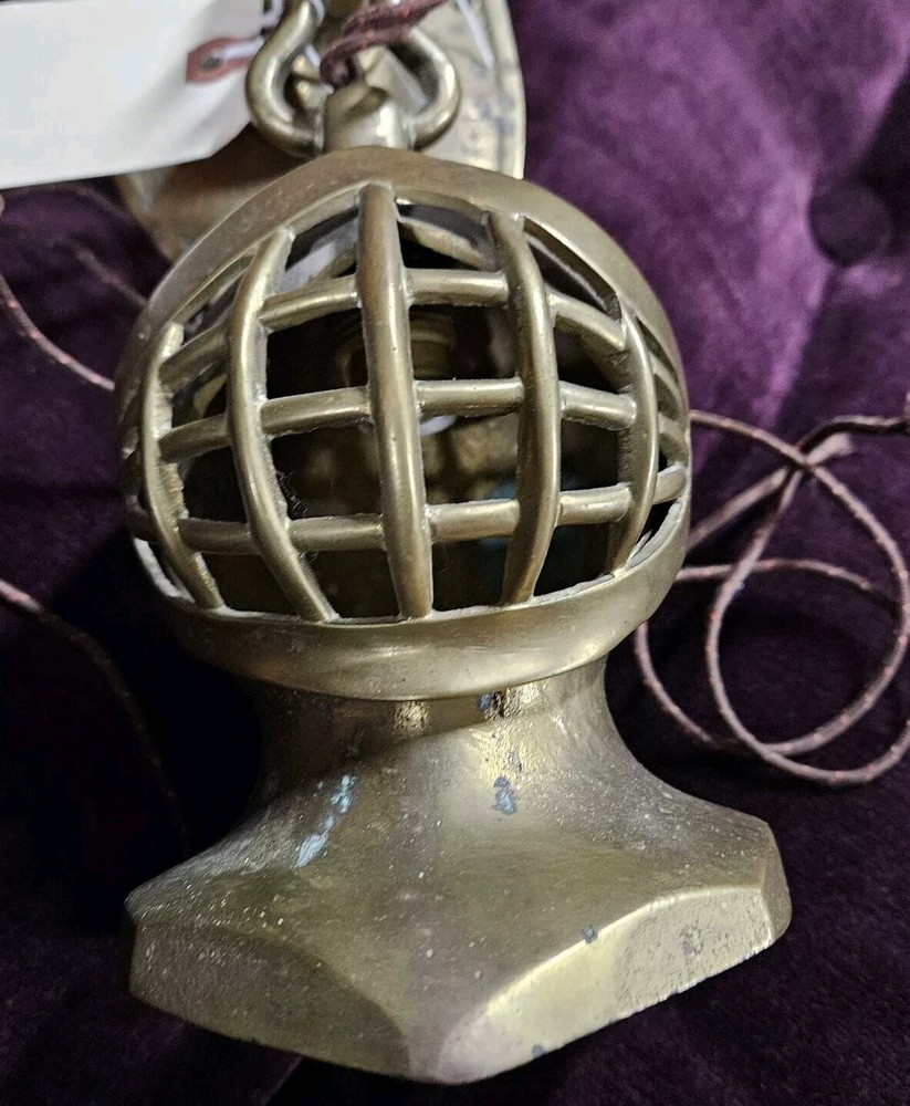RARE Vintage Lighted Solid Brass Medieval Knight Helmet & Shield Wall Sconce