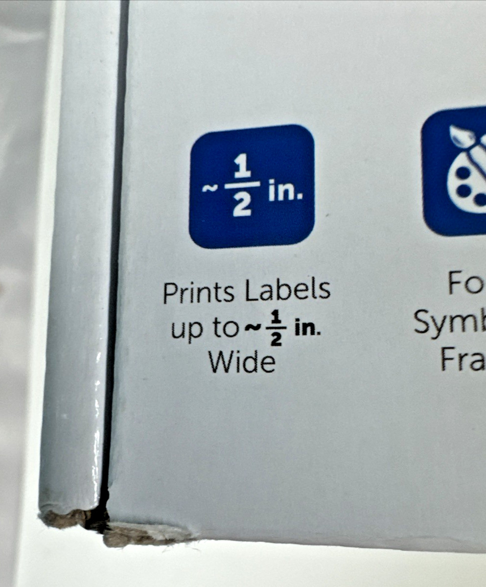 Brother P-Touch Cube Smartphone PT-P300BT Bluetooth Wireless Label Maker