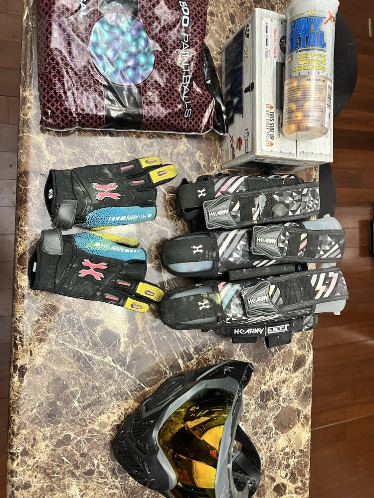 Paintball Gear Set, Paintballs, Facemask
