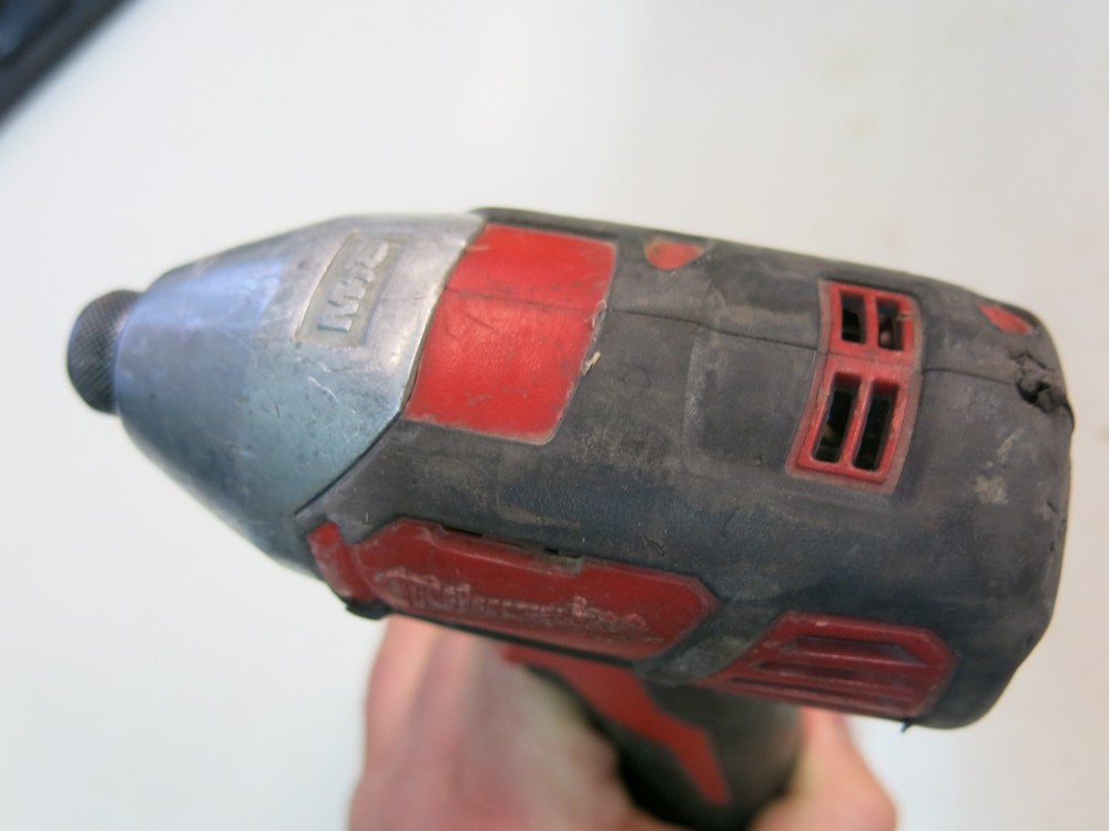 Milwuakee 2656-20 1/4" Hex Impact (Bare Tool)