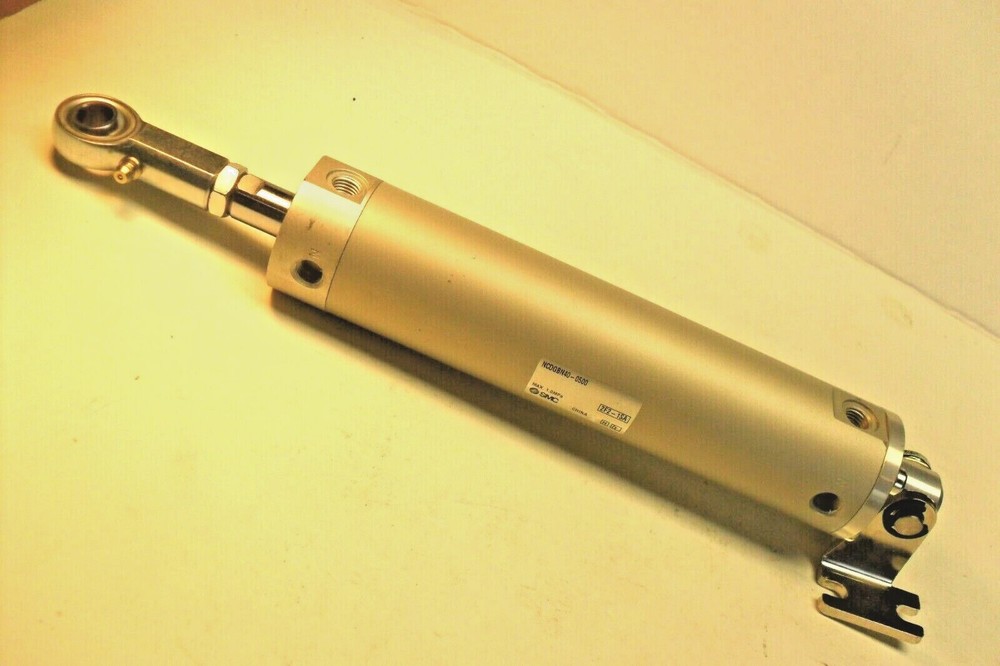 SMC NCDGBN40-0500 some w/ extras Double-Acting