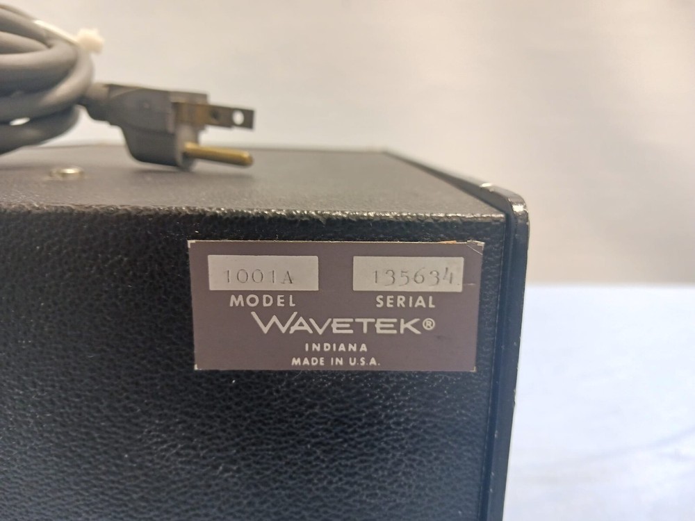 Wavetek Sweep/Signal Generator Model 1001A