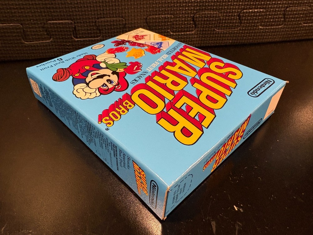 Super Mario Bros fruit snacks - Empty custom design display box