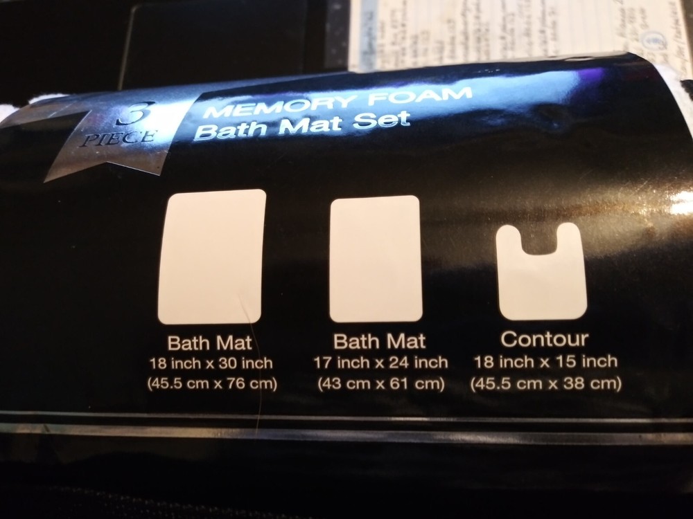 Amy Miller White 3pc Memory Foam Bath Mat Set 100% Polyester Soft