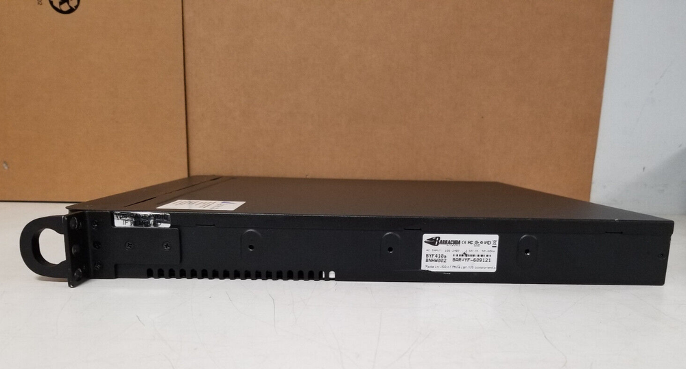 Barracuda Web Filter 410 Firewall System Network Ethernet W/EARS #J889