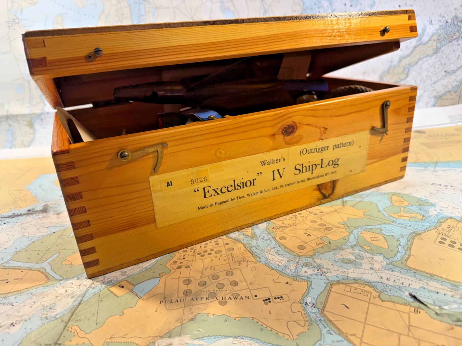 Walker's and Sons Excelsior IV Ship-Log Outrigger Pattern