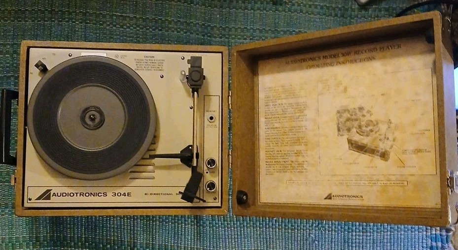 Vintage Audiotronics 304E Record Player