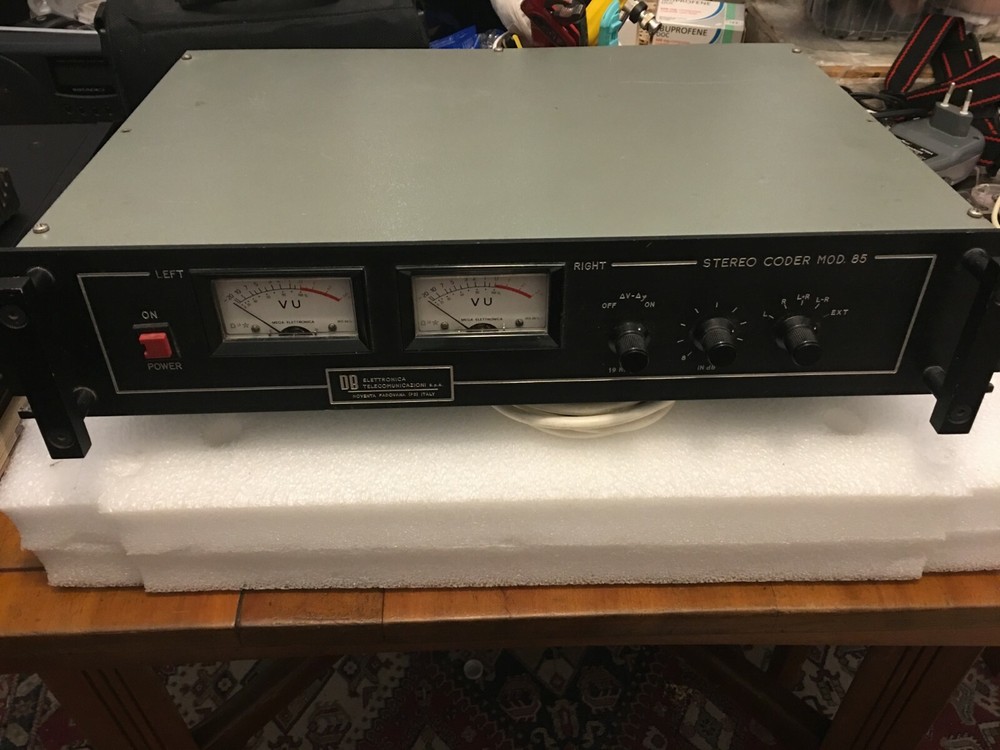Stereo Encoder Professional Broadcast FM - DB Elettronica Mod B85