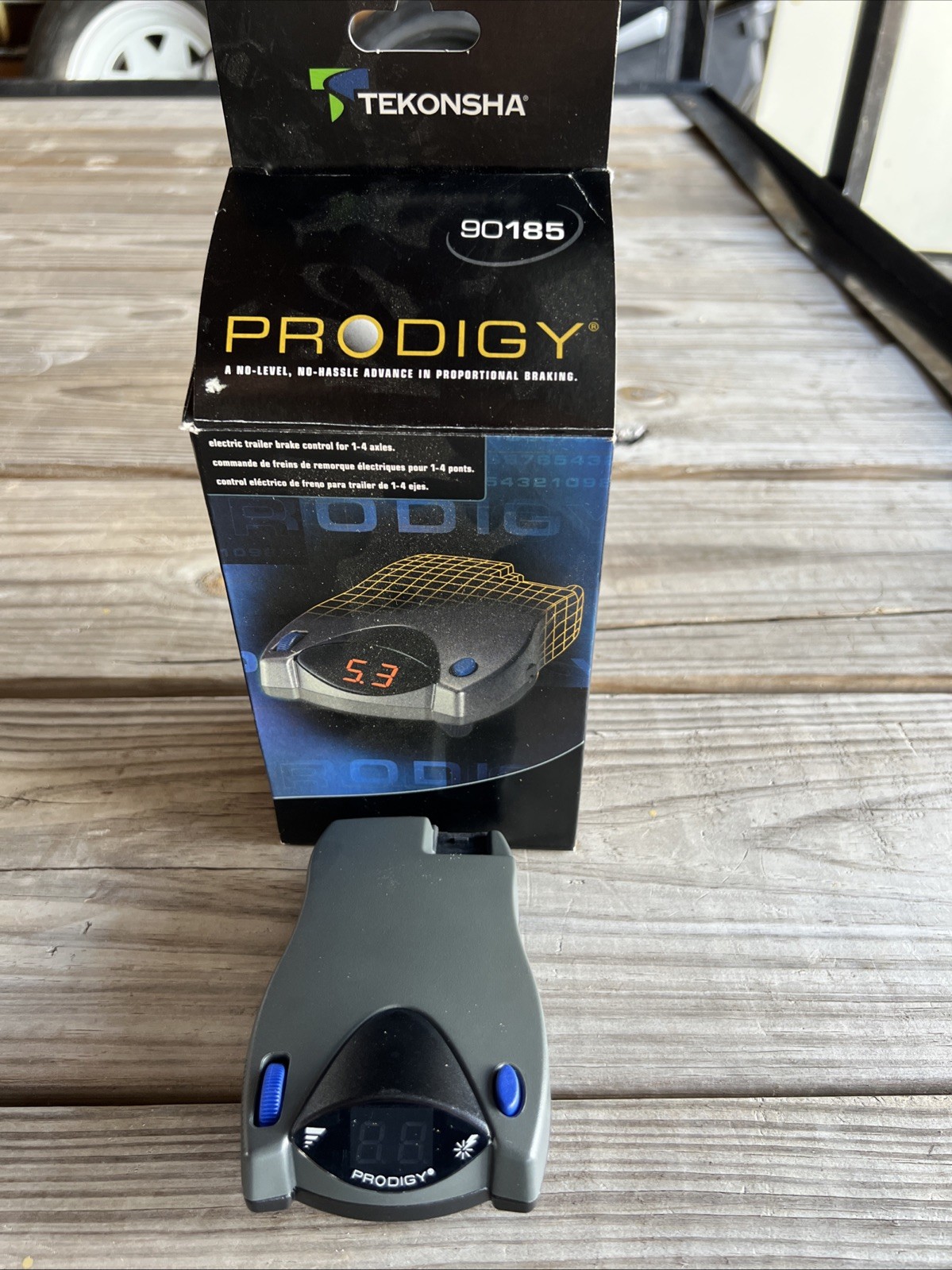 Tekonsha Prodigy 90185 Trailer Brake Controller Brand new Digital self leveling