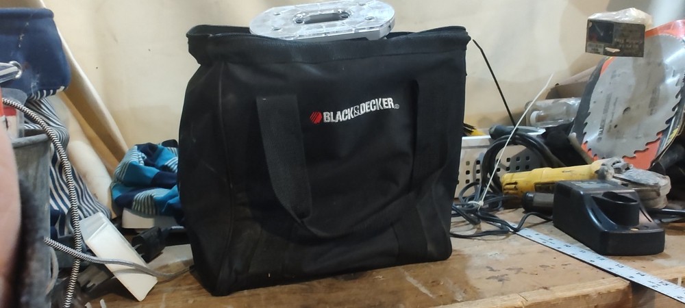 Black & Decker Plunge Router RP250