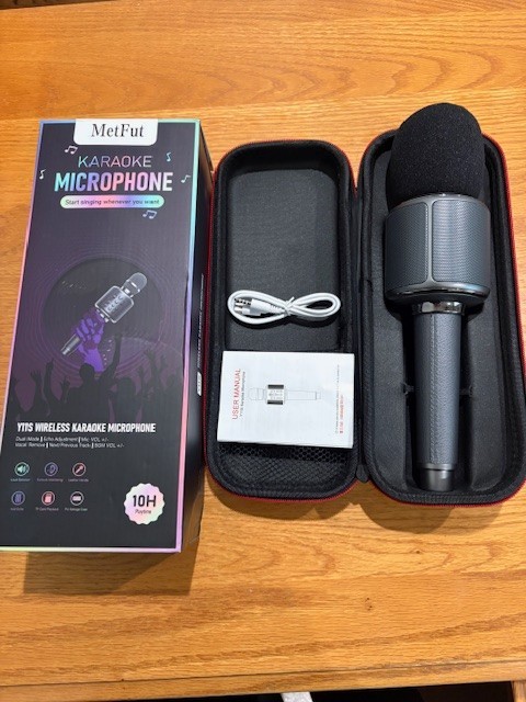 MetFut Karaoke Microphone
