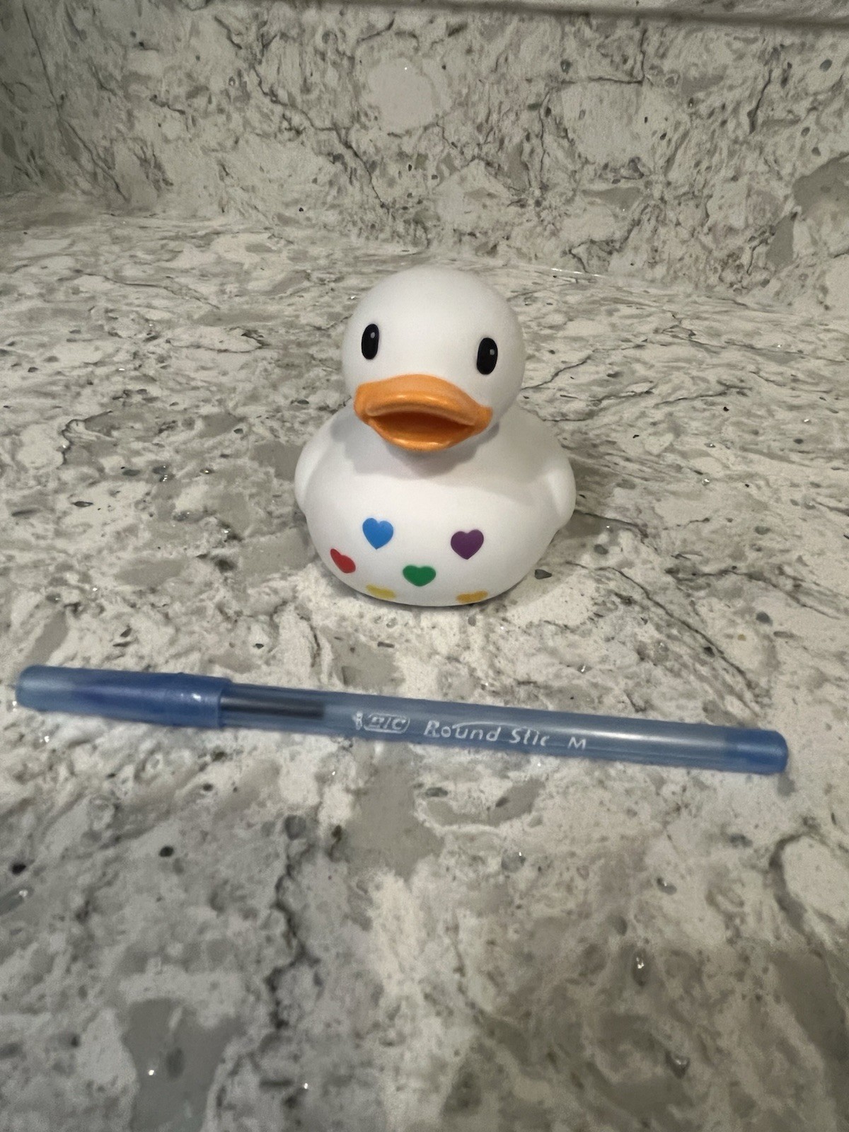 “HEARTS' the Rubber Duck Infantino Fun Time for Jeeps Novelty Toy