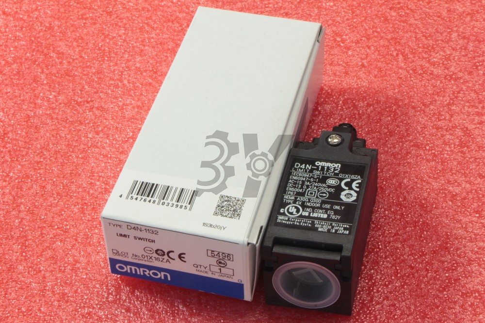 1PCS New Omron D4N-1132 Limit Switch