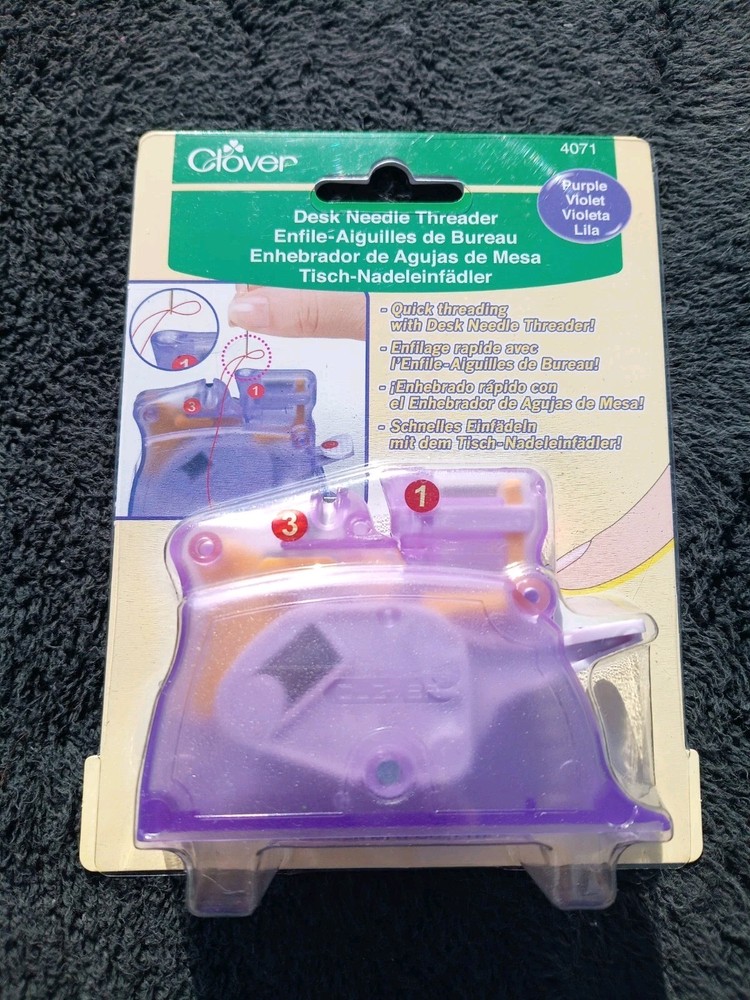 Clover Desk Needle Threader Purple Easy Threading Small 4071 SEALED