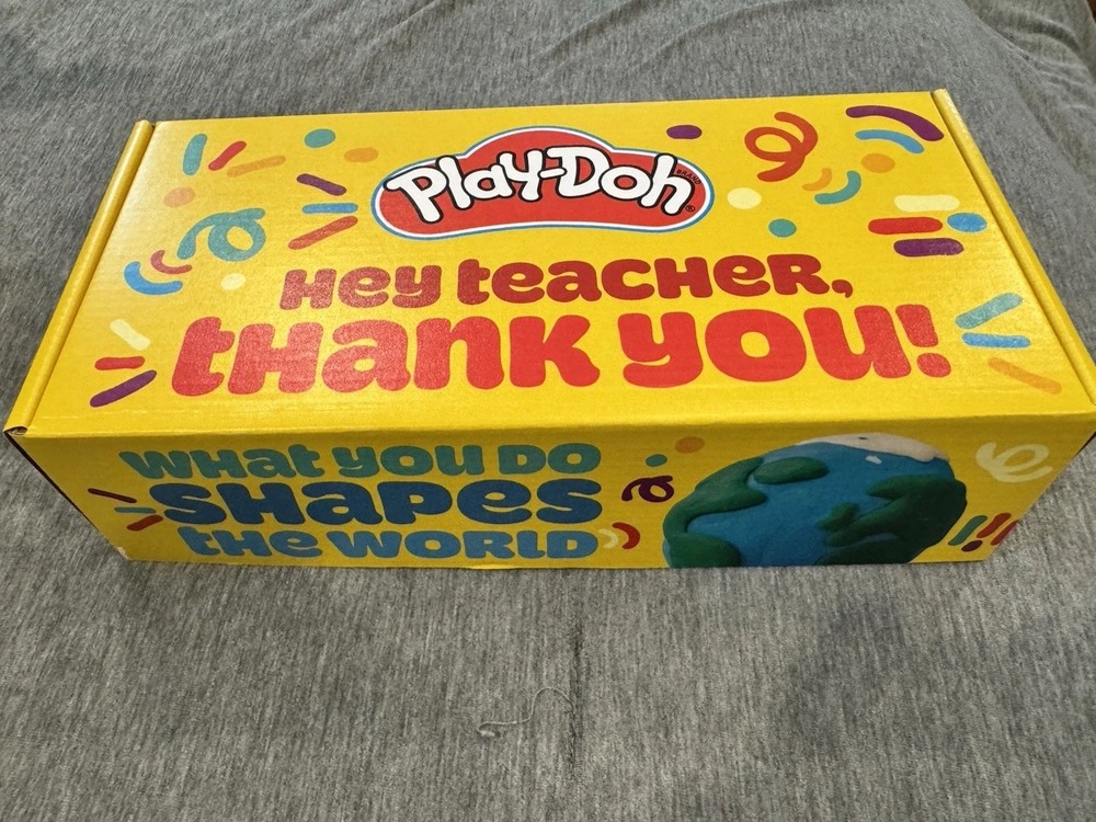 Play-Doh Teacher Appreciation Gift Box