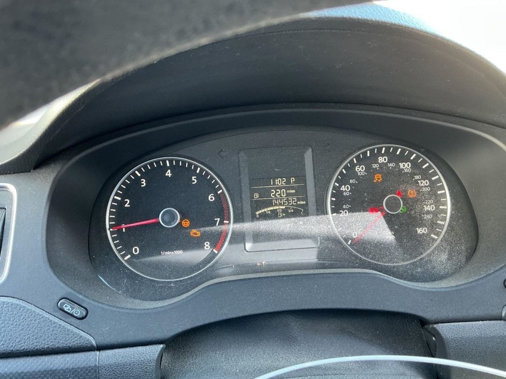 JETTA 2014 Glove Box 4938614