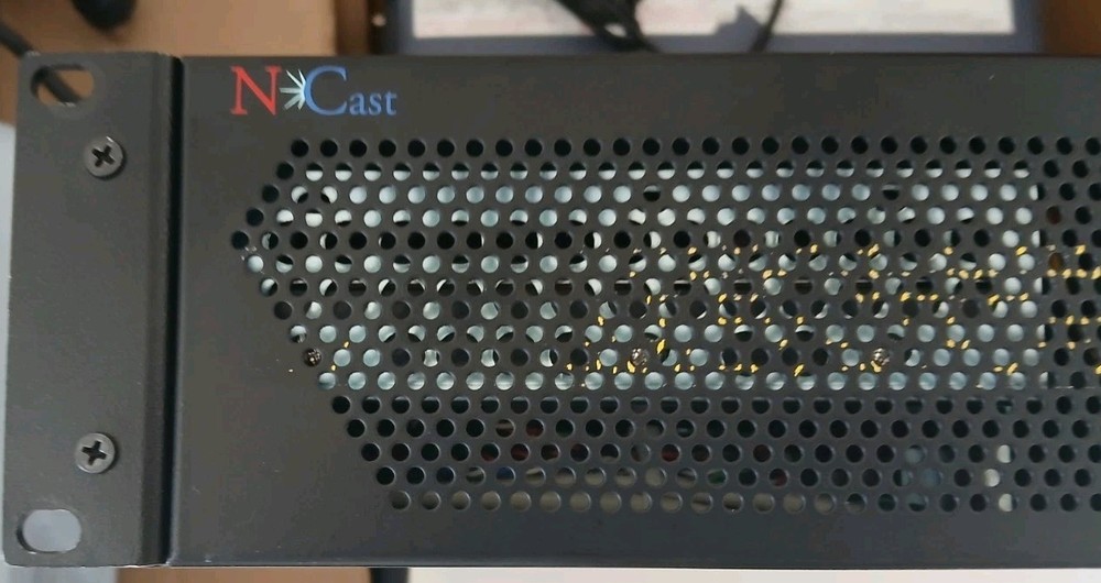 NCast Telepresenter M4