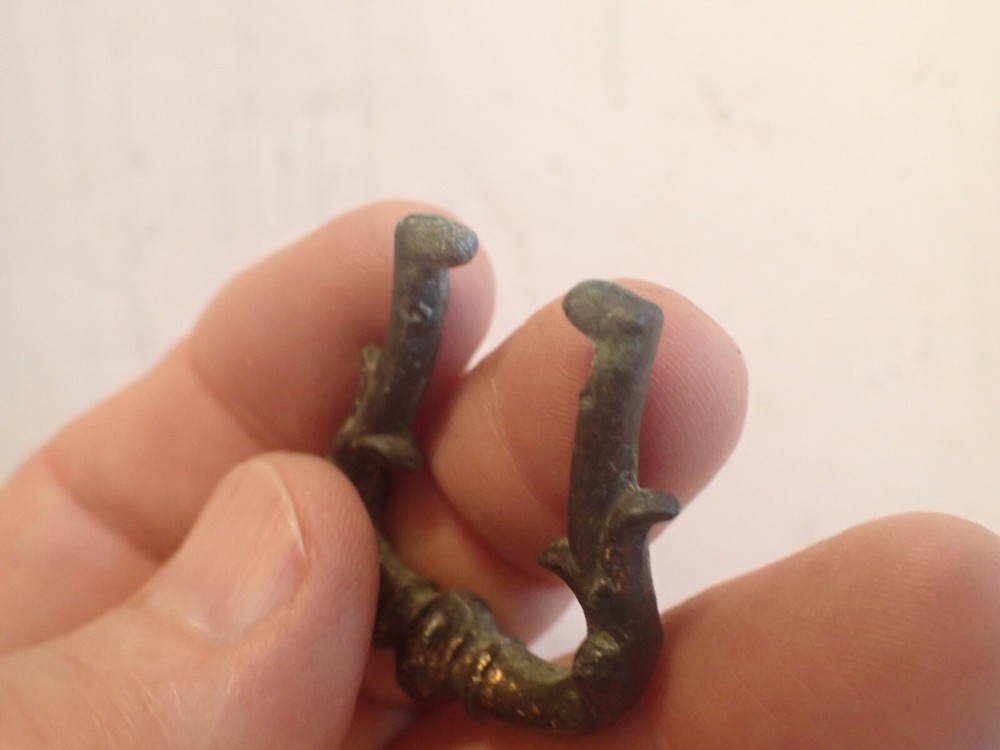 MANTEL CLOCK SIDE DECORATION PART