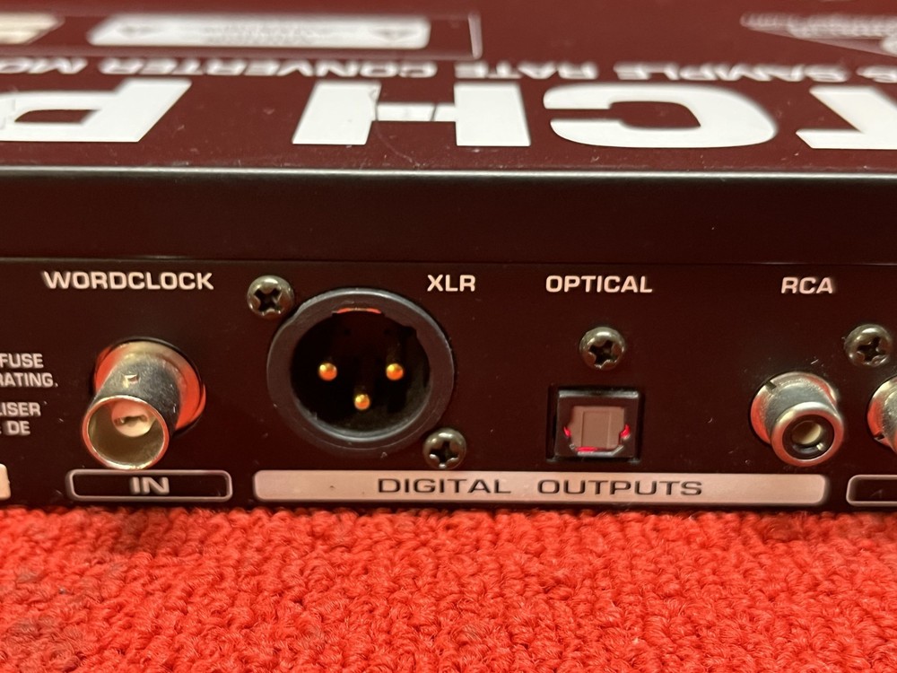 Used Behringer Ultramatch Pro SRC2496 AD/DA Sample Rate Converter Good Condition