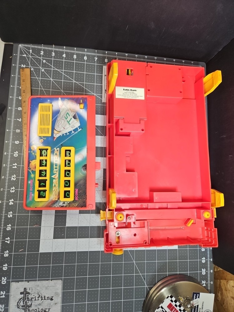 Space Attack 1989 Playtime Products Tabletop Pinball Machine No Score Function