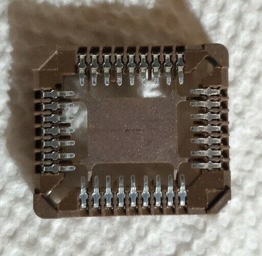 Samtec PLCC-032-T-N Connector PLCC Socket