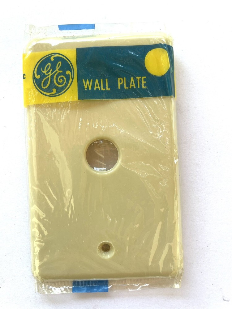 Vintage GE Ivory Bakelite Round Push Button Wall Plate - NOS