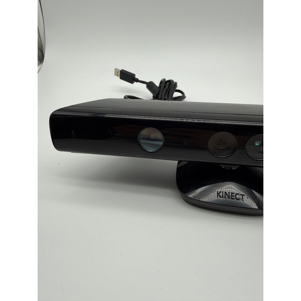 Microsoft Xbox 360 Kinect Sensor Model 1414 Bundle with 5 Games and Power Cord