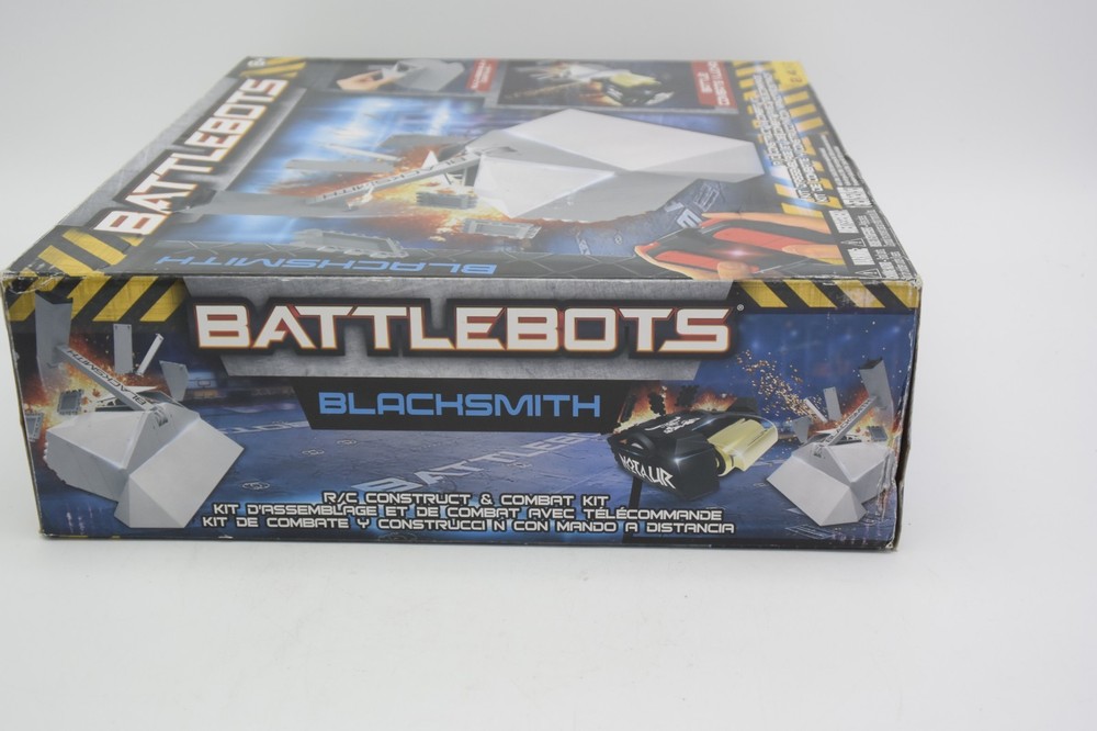 TECH 4 KIDS BATTLEBOTS R/C CONSTRUCT & COMBAT KIT Blacksmith REMOTE CONTROL NEW