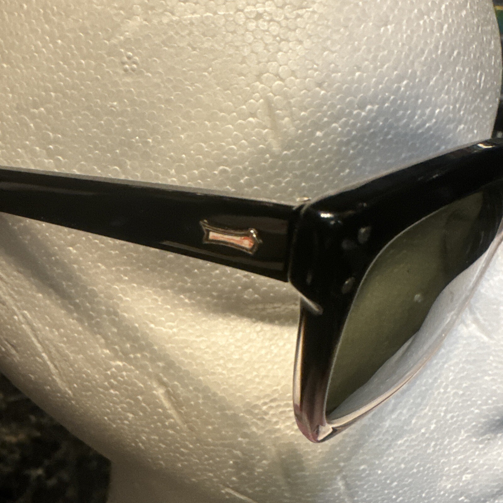 Vintage Men's Shuron Grand Prix Continental SHURAY Sunglasses Brown in Orig. Box