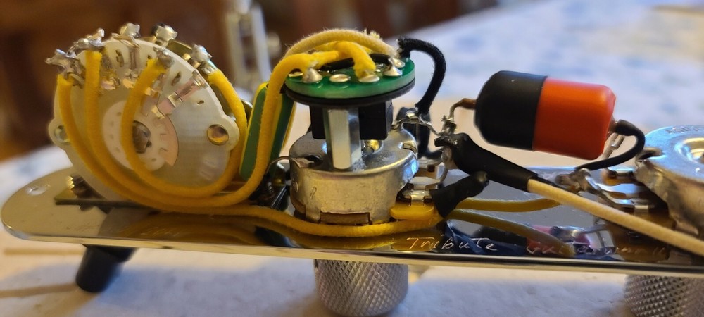 Tribute Baja Telecaster Control Plate