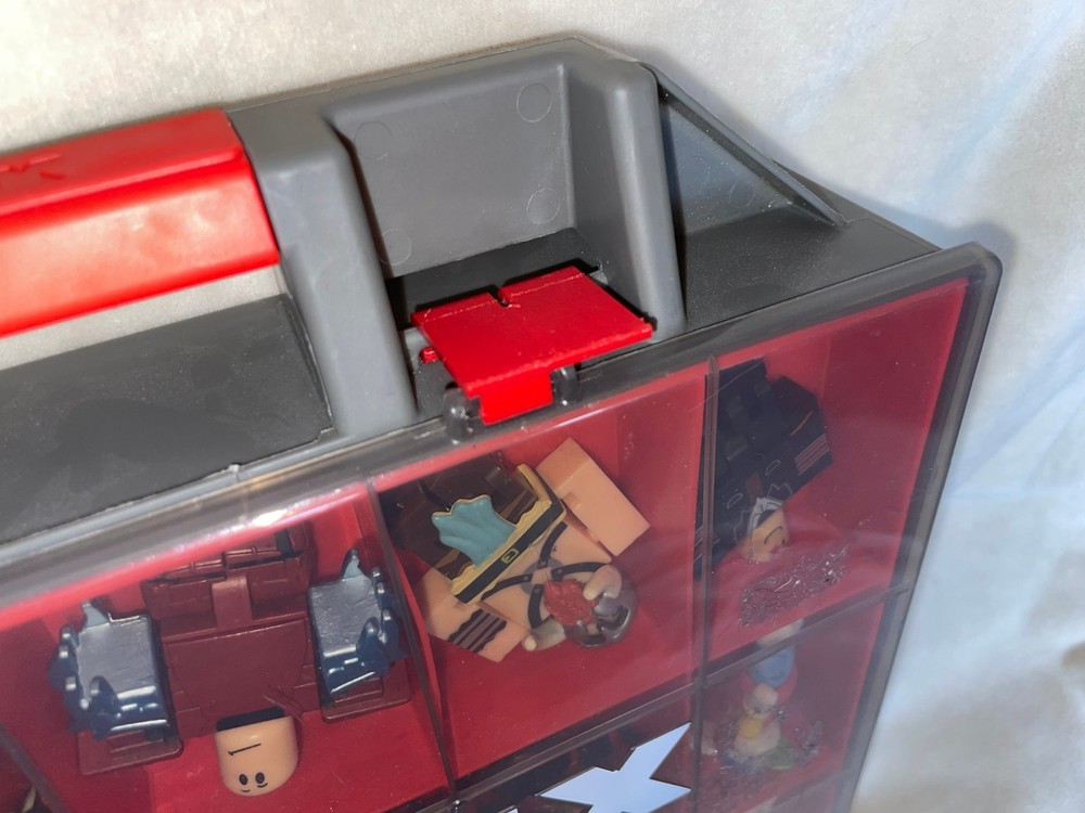 2 REPLACEMENT CLIPS Right + Left for ROBLOX Collector’s Toolbox Storage Case