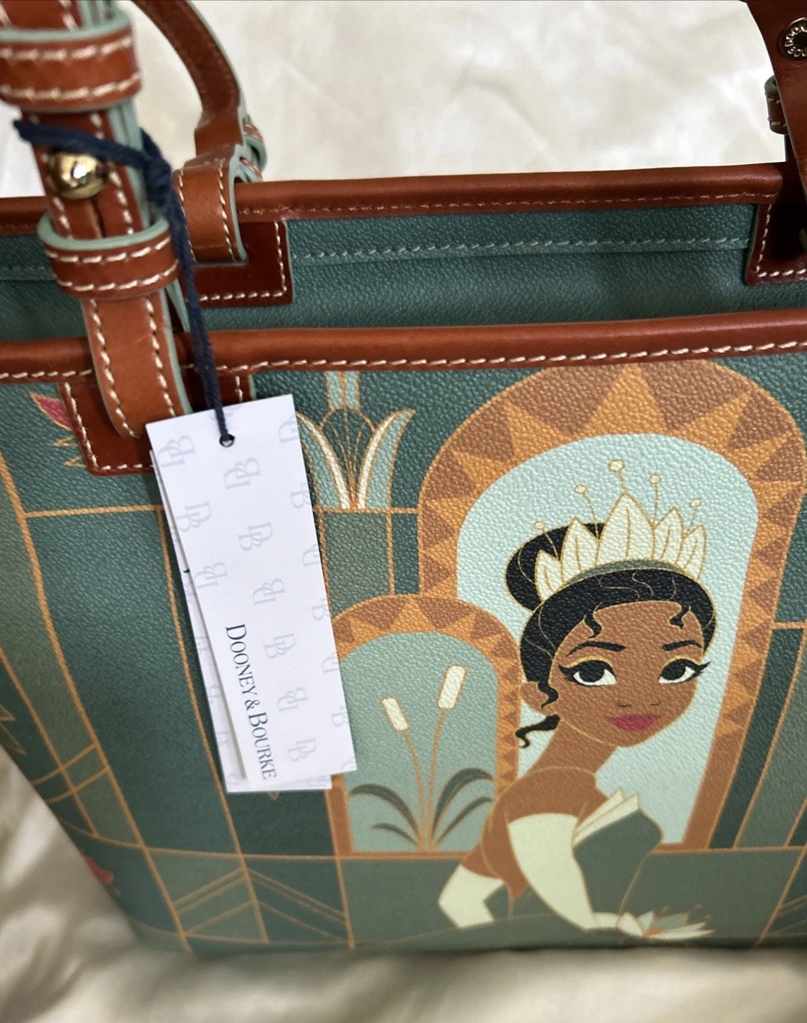 NEW TAGS DISNEY PARKS DOONEY BOURKE PRINCESS TIANA GREEN/BROWN LEATHER TOTE