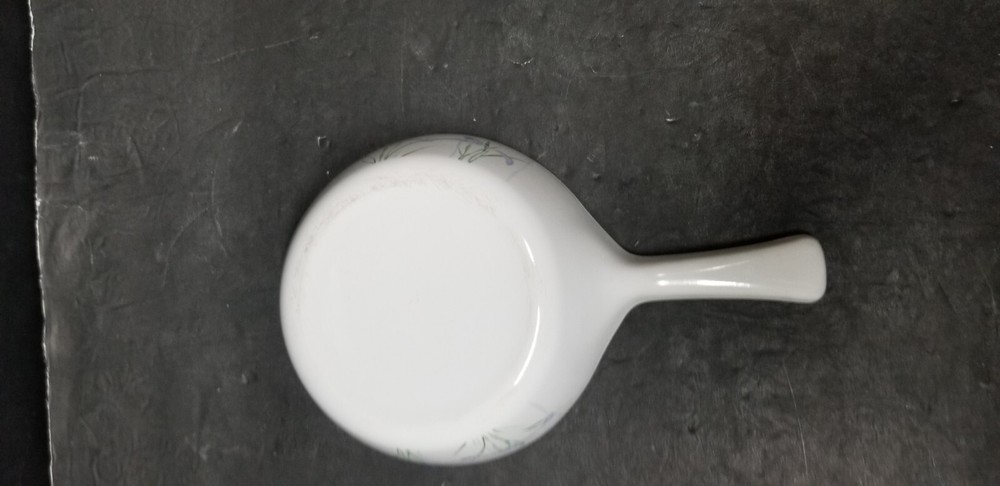 CORNING WARE SHADOW IRIS SAUCE PAN S-81-B