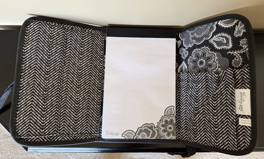 Thirty-One Black & White Floral Trifold Notebook