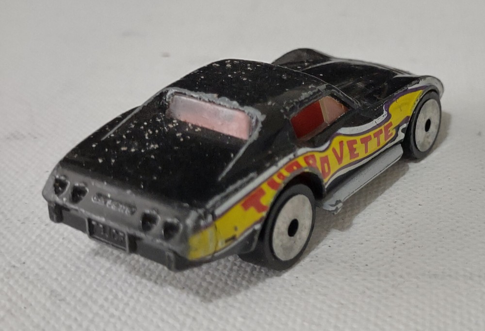 1987 Matchbox No 62 LW-10 Corvette