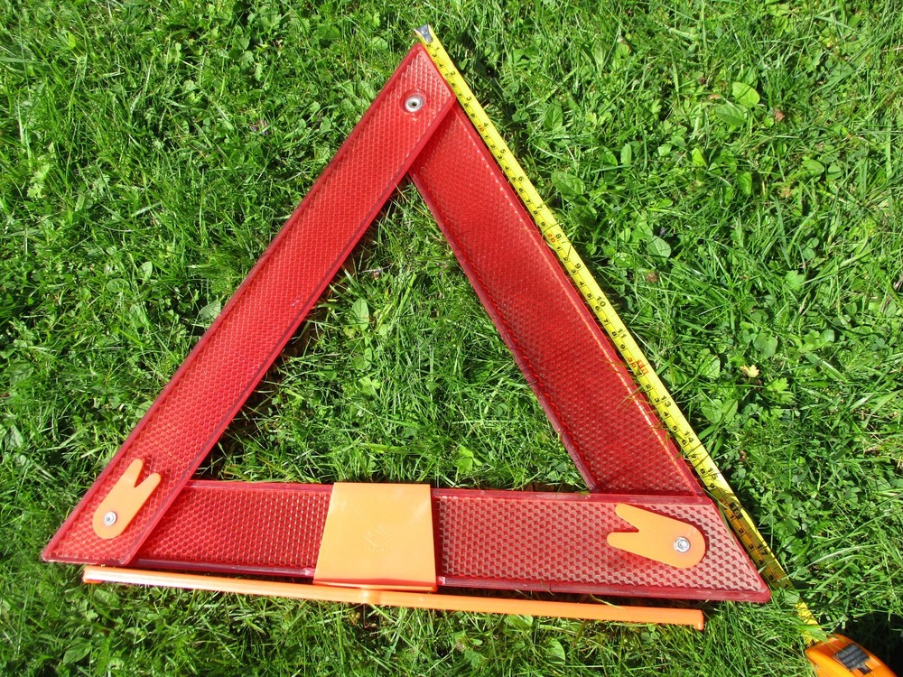 Emergency Breakdown Hazard Warning Triangle Foldable Reflective Roadside Safety