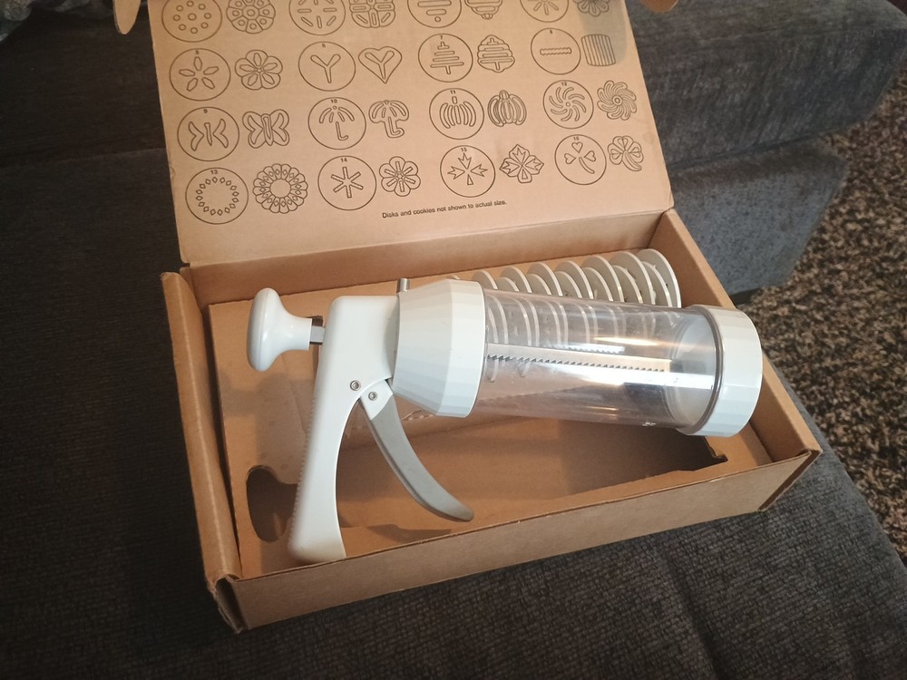 The Pampered Chef Cookie Press 1525 Complete In Box