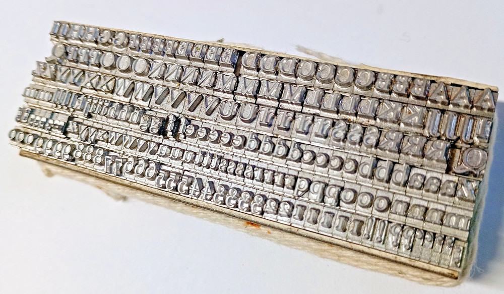 14 point BASKERVILLE Upper & Lower case / Uppercase letterpress printing type