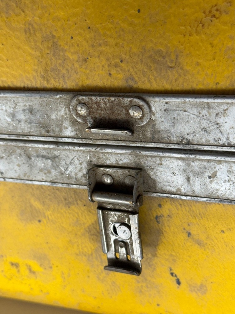 Laser Alignment Depthmaster ASSY 40500-01 Yellow Case Receiver UNTESTED READ