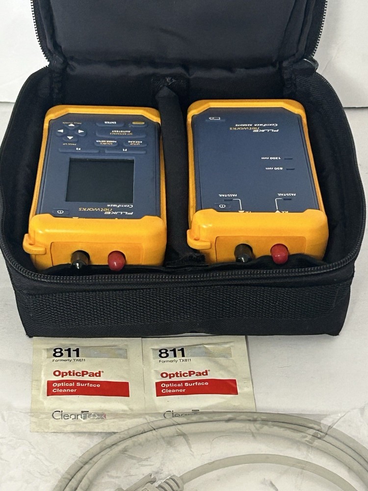 Fluke Networks Certifiber Advanced Multimode Fiber Optic Certification Tool-Case