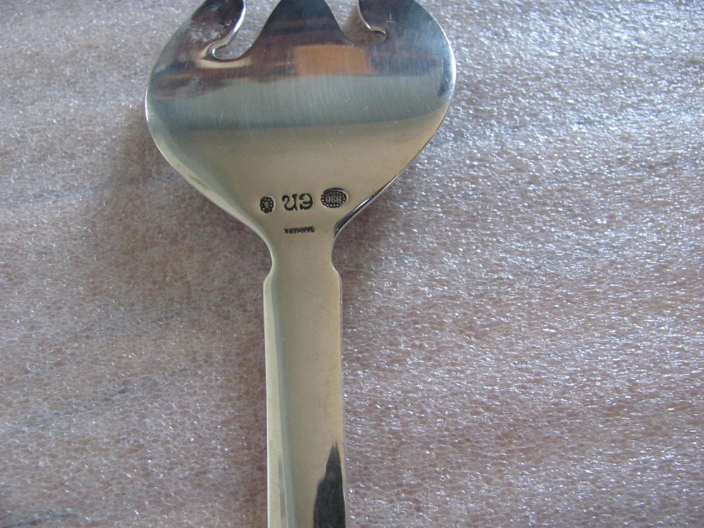 Evald Nielsen Denmark Silver 830 - Pattern #33 - Cake-Fork/Pastry Server 6 5/8"