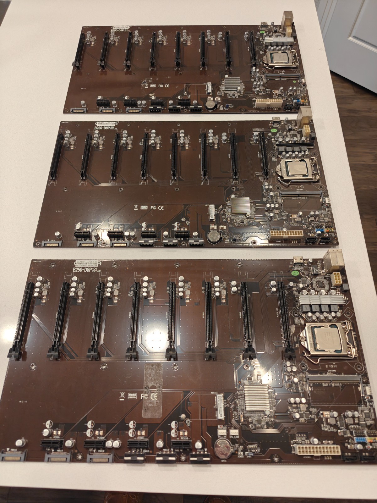 Onda B250 D8P-D4 with CPU