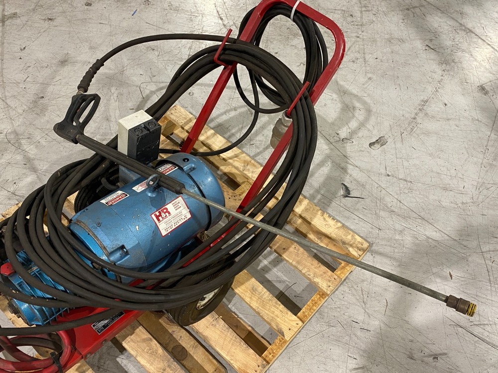 H&R Industries High Pressure Pump Washer System