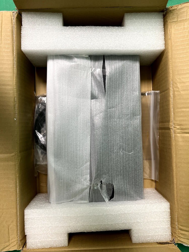 APC AP5201 8-Port High-Density KVM Switch *UNTESTED / PLEASE READ*