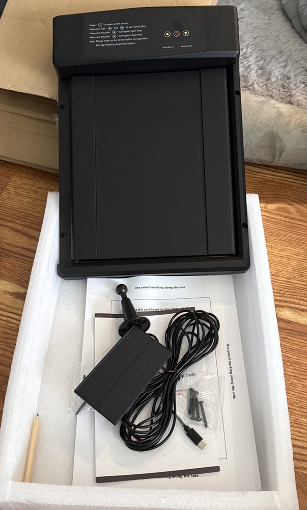 Solar Automatic Chicken Coop Door Opener with Timer Light Sensor Remote Control