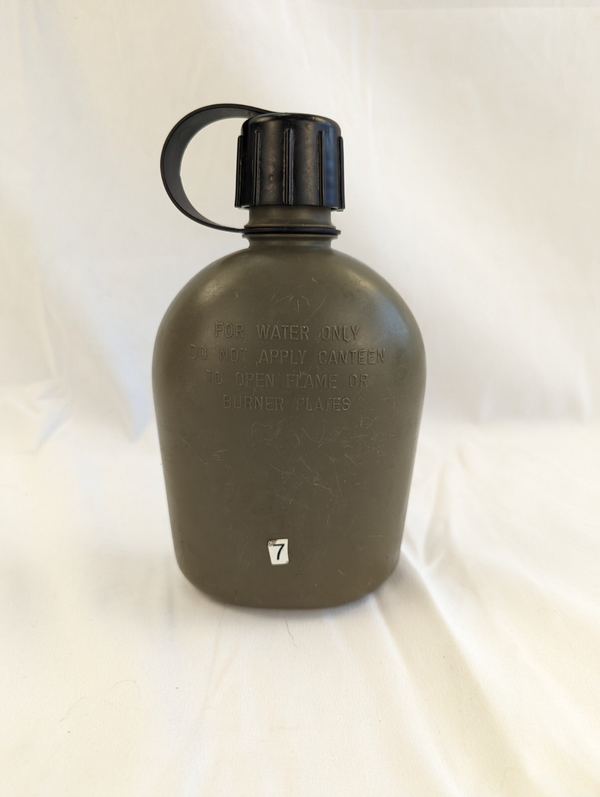 1QT Canteen with ACU Pouch - Genuine USGI Military Canteen 1 Quart UCP Cover